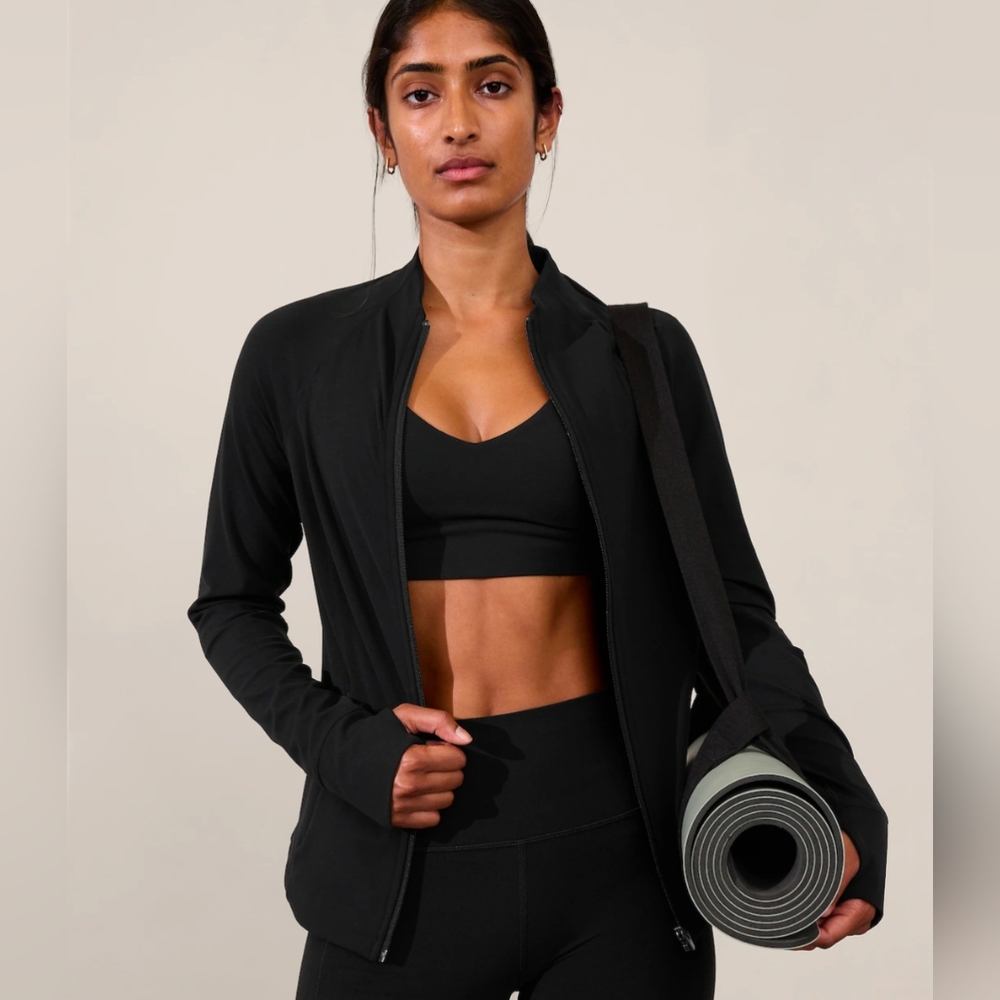 Athleta Salutation Jacket black XS